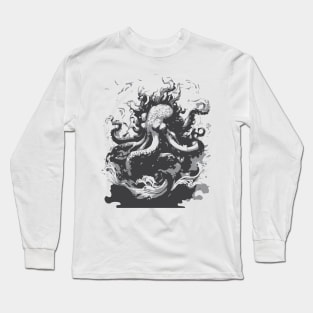 octopus at the sea Long Sleeve T-Shirt